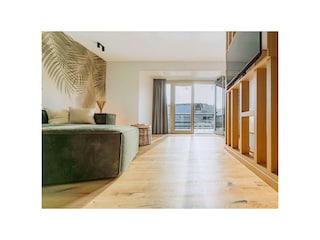 AP1-Kabinett-Boutique-Apartments-Weinhaus-Beth-Krö