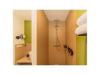 AP2-Kabinett-Boutique-Apartments-Weinhaus-Beth-Krö