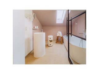 AP8-Kabinett-Boutique-Apartments-Weinhaus-Beth-Krö