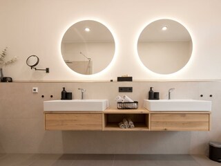 098A8132_NataschaHoffmann-min
