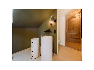 AP9-Kabinett-Boutique-Apartments-Weinhaus-Beth-Krö