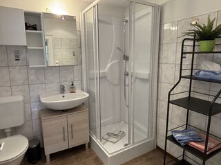 knollhaeusl-bad-quer