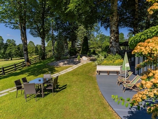 Garten vom Wellnessbereich
