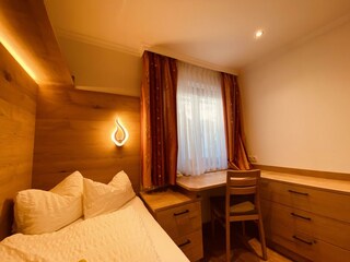 Einbettzimmer