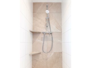 App Enzian Dusche