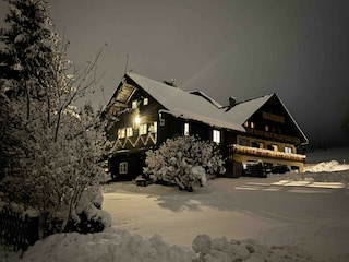 knollhaus-ramsau-winter-nacht-klein
