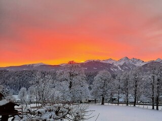Sonnenaufgang im Winter
