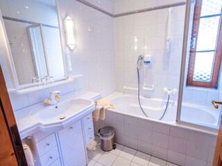 Doppelzimmer Villa Badezimmer