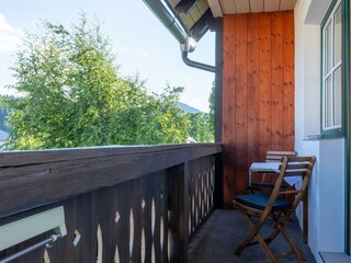 App Enzian Balkon Richtung Süden