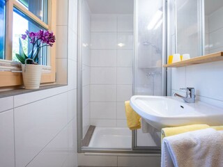 Zimmer Kohlröserl Bad 1