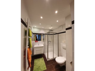 10a6fd52-4eb0-4ee6-9e3d-c4a2f12ac6eb