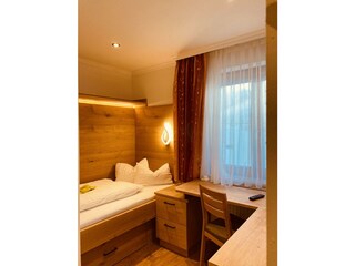 Einbettzimmer