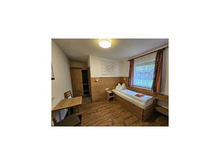 a738195c-8a2b-4a62-bbb5-253e1d959aad