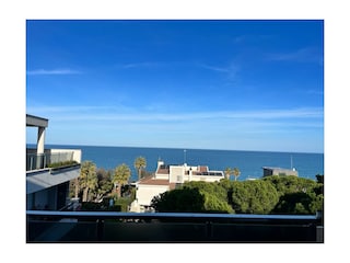 Apartment mit Meerblick
