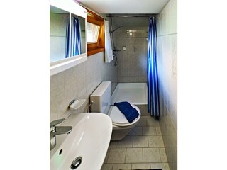 Badezimmer klein 1