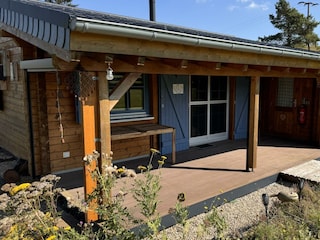 Terrasse im Spätsommer