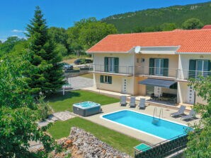 Beautiful Villa Anatea with pool in Makarska