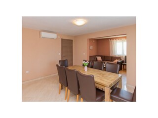 Villa Cista Velika  26