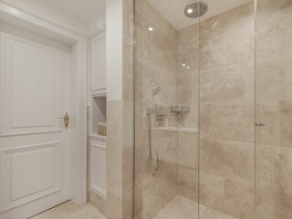 Duschbad en Suite im UG