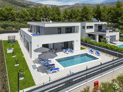Villa Mi
