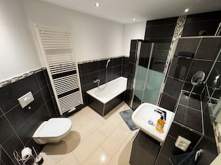 Badezimmer EG