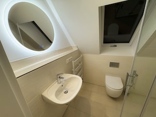 Badezimmer DG
