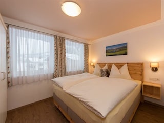 ferienwohnung-leogang-2-Schlafzimmer mit Boxspring