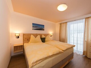 ferienwohnung-leogang-2-Zimmer mit Boxsprinbetten