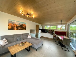 Wohnzimmer mit KücheIMG_2184