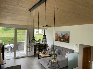 Wohnzimmer mit TerasseIMG_2171