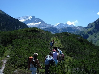 mitten in den Bergen