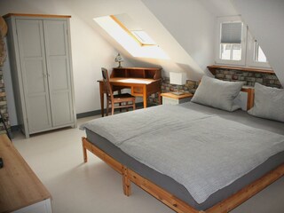 Schlafzimmer1