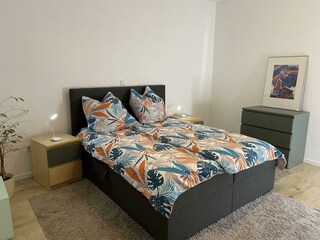 Schlafzimmer 2