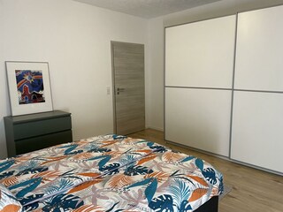 Schlafzimmer 4