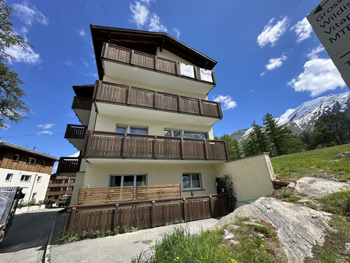 Apartment Falke EG