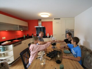 Sonnenwirbel 333