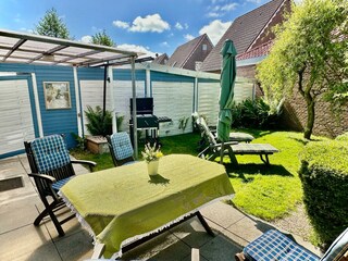 Terrasse und Garten