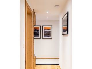 0003__DSC0528_RiversideHughesframes_All_puzzlemedi