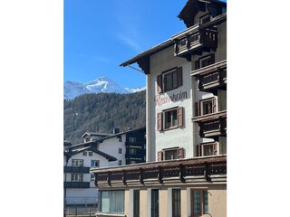 2035b837-4296-492c-a6c6-1b20216f9e5b