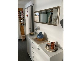 4e87ce94-4872-4065-917d-6c6a3b79ec8d