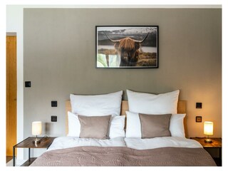 0005__DSC9055_Falke_BedroomLivingroom_puzzlemedia.