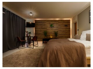 0022__DSC9136-Edit_Falke_BedroomLivingroom_puzzlem