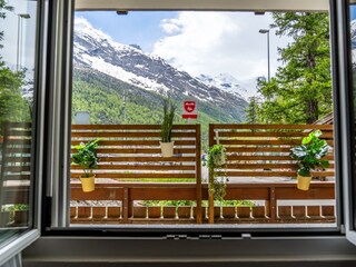 Ausblick aus dem Woh-und Essbereich