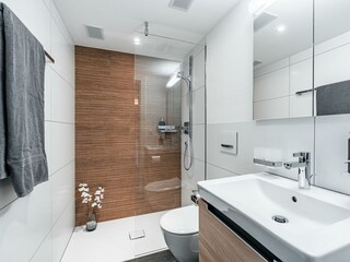 AmarcsterMedia-Ranch-_TWM6091-HDR