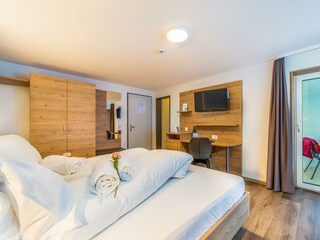 34_Hotel Kristall_Jan 2023_puzzlemedia.ch - Kopie