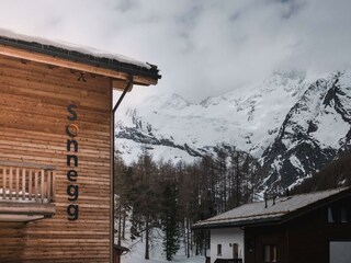 28ef0742-733e-4098-80a8-0b3e84534fae