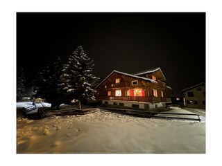 Hausbild Winter