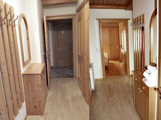 5 Ferienwohnung 2 mit 2 Schlafzimmern Vorraum