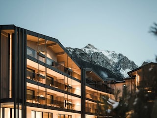 Ausenansicht Winter Abend