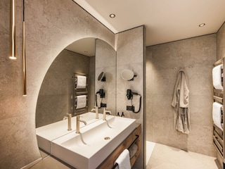 Deluxe DZ Zindegg Badezimmer